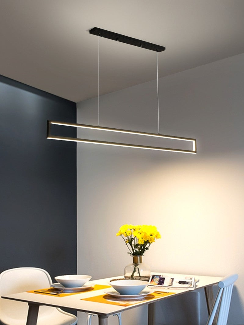 Lustra LED suspendata 53W 3000lm profil rectangular negru mat, lumina calda deasupra mesei de dining