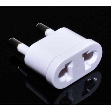 Adaptor stecher US-China la european, vedere frontala cu sloturi plate si pini rotunzi tip Schuko
