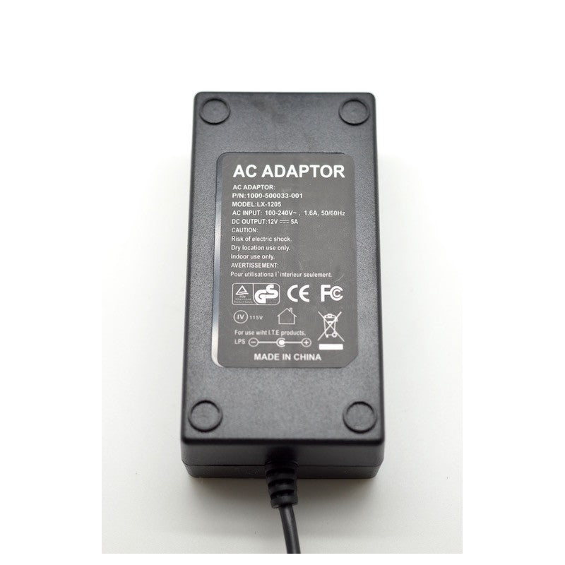 Eticheta tehnica alimentator 12V 5A, specificatii intrare 100-240V si iesire DC