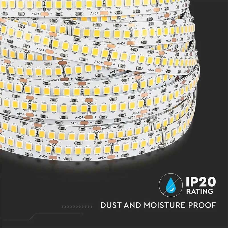 Banda LED IP20 rezistenta la praf si umiditate, 240 LED/m, detaliu chip SMD 2835