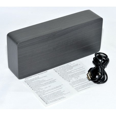 Ceas digital lemn negru cu cablu USB si manual incluse in pachet