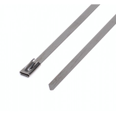 Colier inox desfacut, detaliu catarama metalica cu sistem de blocare