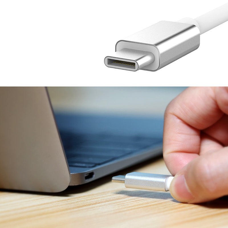 Convertor USB-C la VGA, conector Type-C reversibil introdus in portul unui laptop