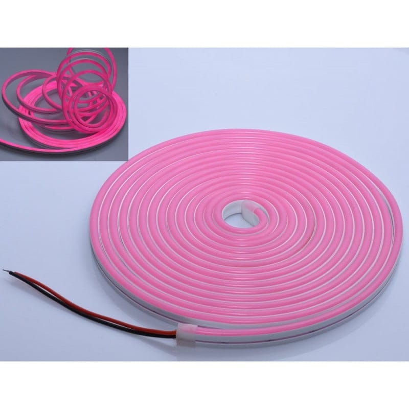 Banda LED neon roz flexibila pe rola, detaliu capat cu fire de conectare si invelis silicon IP67