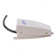 Intrerupator cu pedala 5A 380V AC, carcasa aluminiu antiderapanta, cablu 10cm, montaj industrial