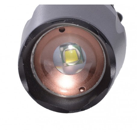 Cap frontal lanterna LED 5W, chip XML-L2 si lentila de zoom in detaliu