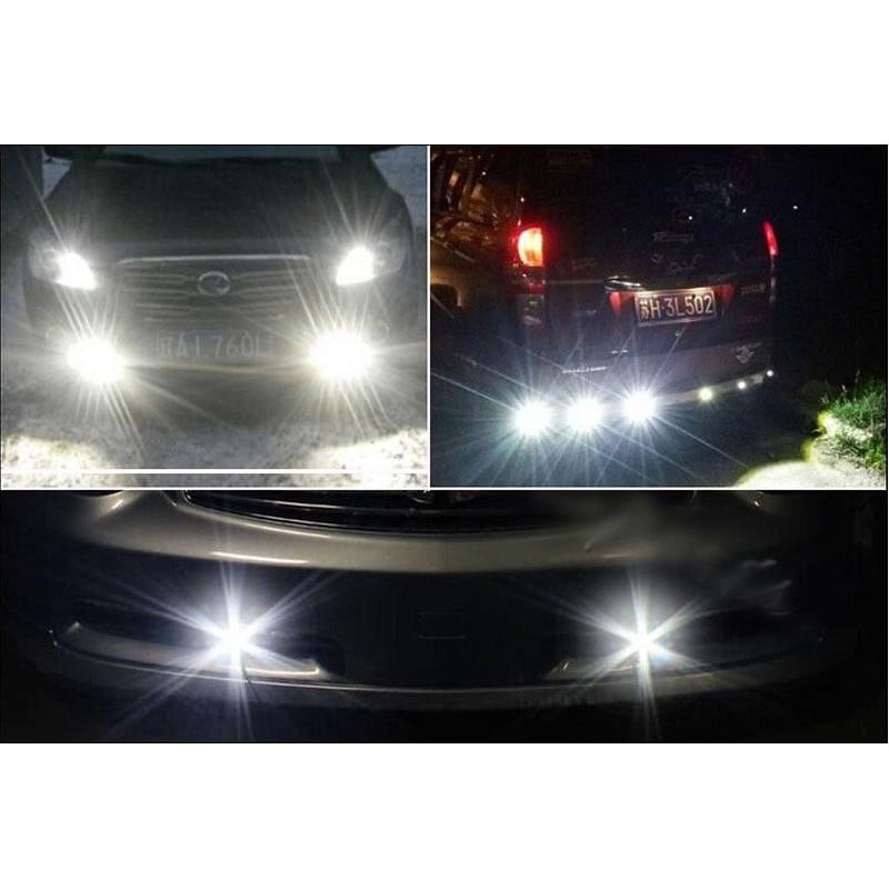 Mini proiectoare LED auto instalate pe masina, lumina alba intensa, utilizare nocturna