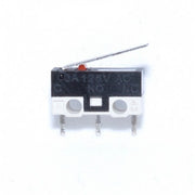 Limitator micro cu tija 13x13x6mm, 3A, 125V AC, contacte NO si NC vizibile, vedere frontala