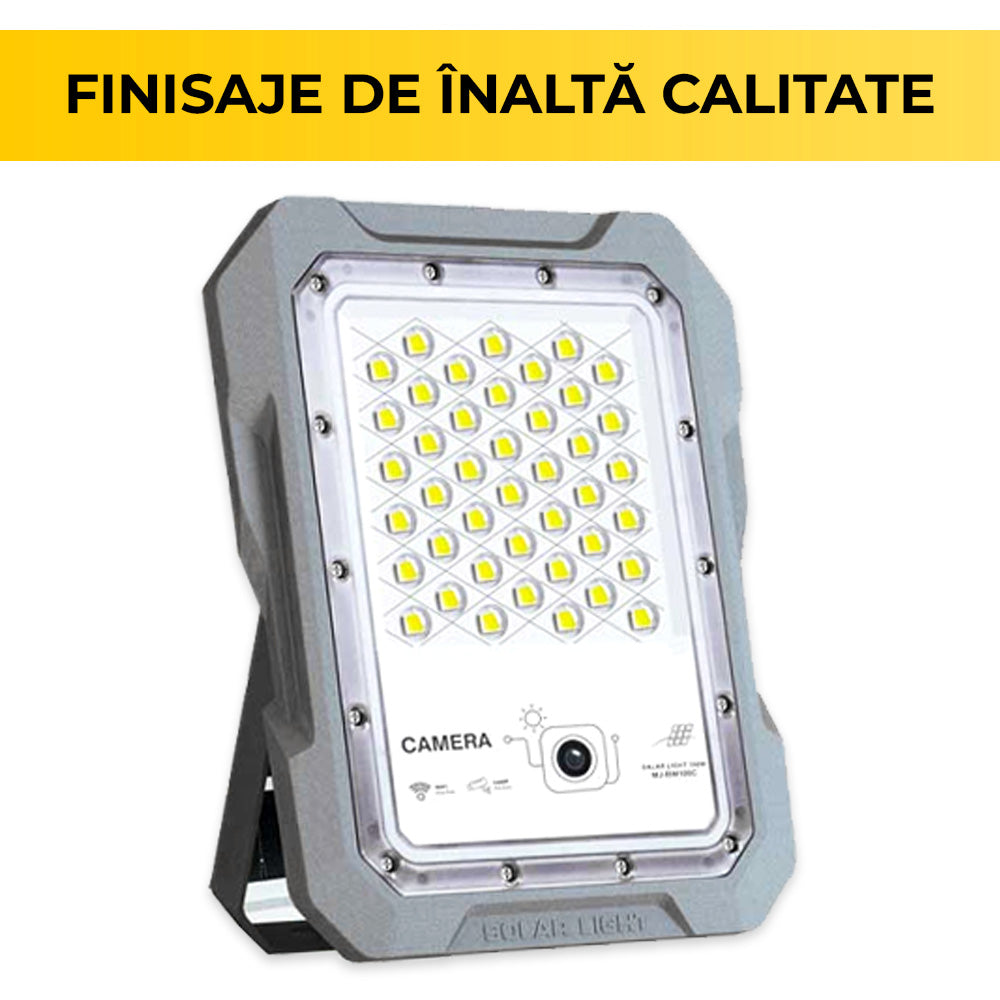 Proiector solar LED cu camera incorporata, carcasa robusta cu finisaje de inalta calitate