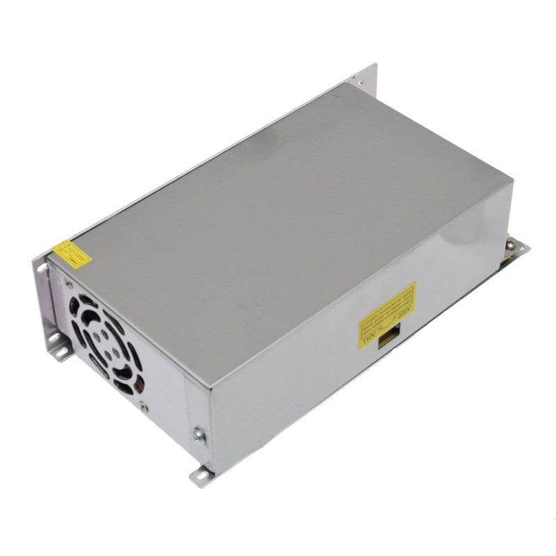 Sursa alimentare 600W 24V DC, vedere laterala cu ventilator de racire si suporturi de fixare