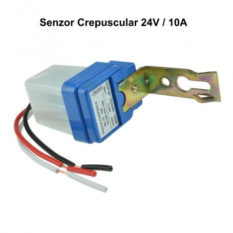 Senzor crepuscular 24V 10A cu suport de fixare metalic si fire colorate rosu negru alb