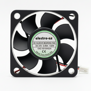 Ventilator DC 24V 50x50x15mm sleeve bearing 1.92W, carcasa ABS neagra, conector 2 pini, vedere frontala
