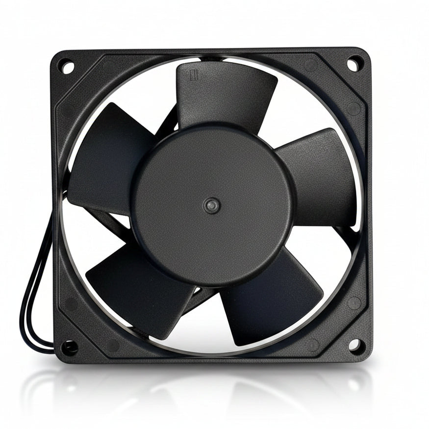 Ventilator axial 92x92 mm cu 5 palete, vedere frontala fara eticheta, rama patrata cu orificii de montaj