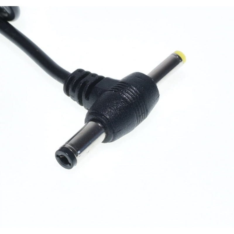 Mufa DC in unghi dreapta cu varf galben pentru alimentator 4,5V 1A