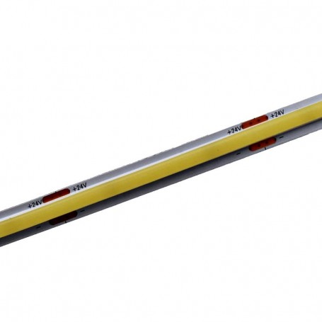 Detaliu banda COB LED 8mm, suprafata luminoasa continua uniforma, 24V, alb-rece