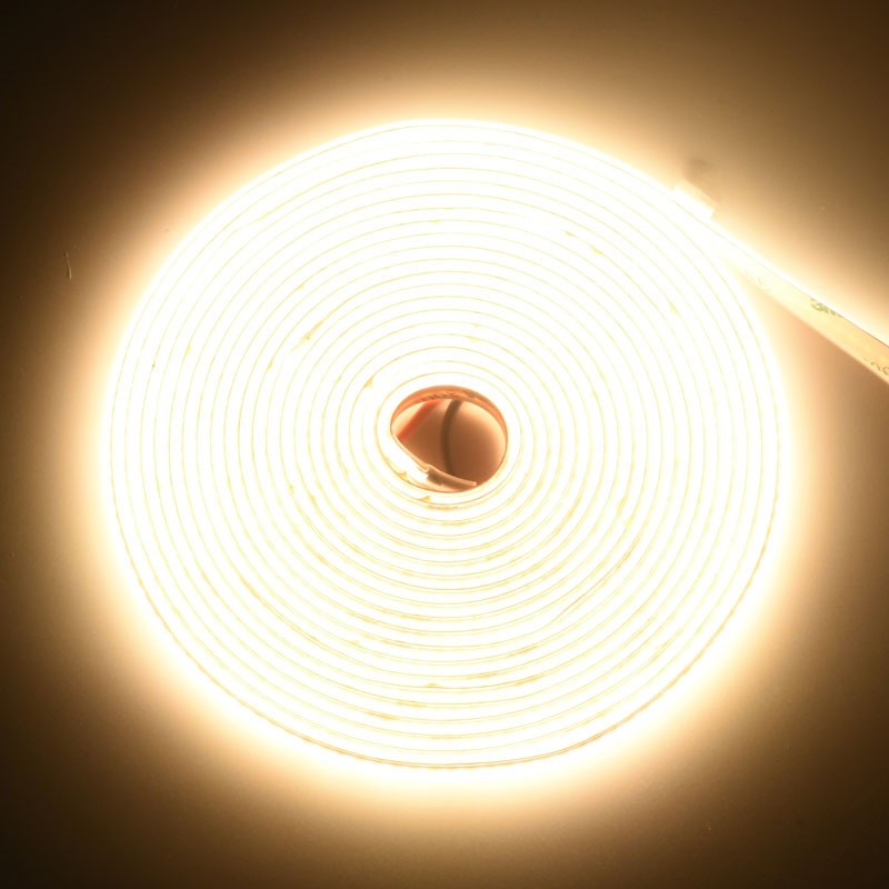 Banda COB LED rola spiralata aprinsa, temperatura calda 2700K, 10W/m, 24V DC