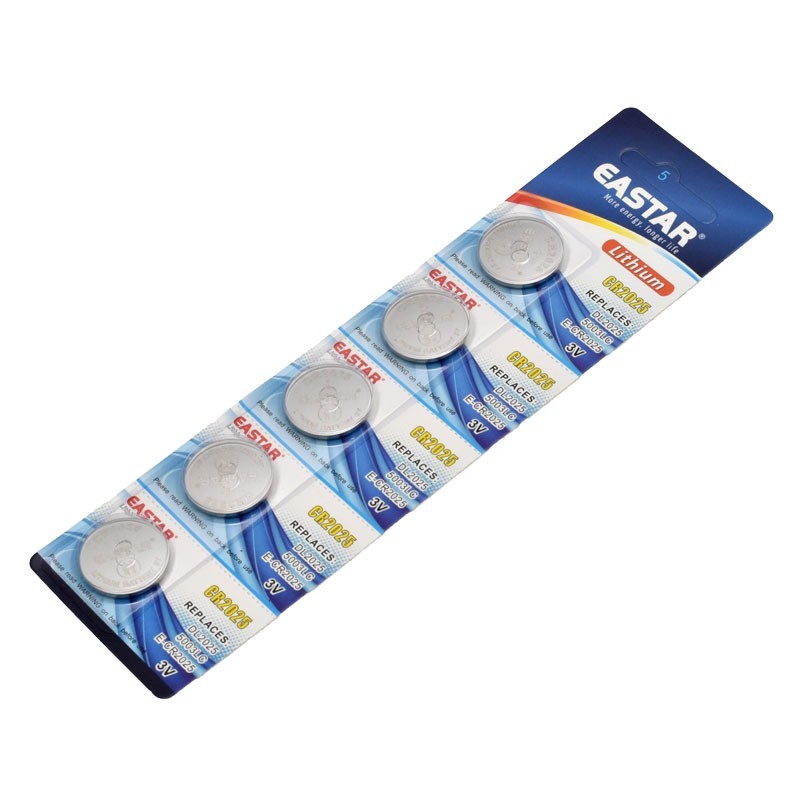 Baterii buton CR2025 3V litiu, blister 5 bucati, vedere din spate cu celulele vizibile