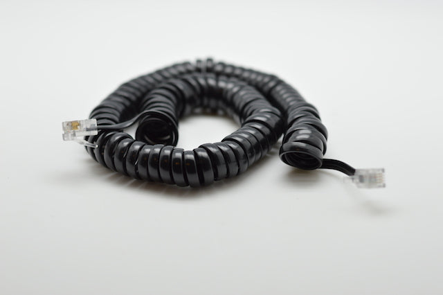 Cablu spiralat telefon-receptor 4 fire 4.5m negru, conectori modulari RJ, elastic si flexibil