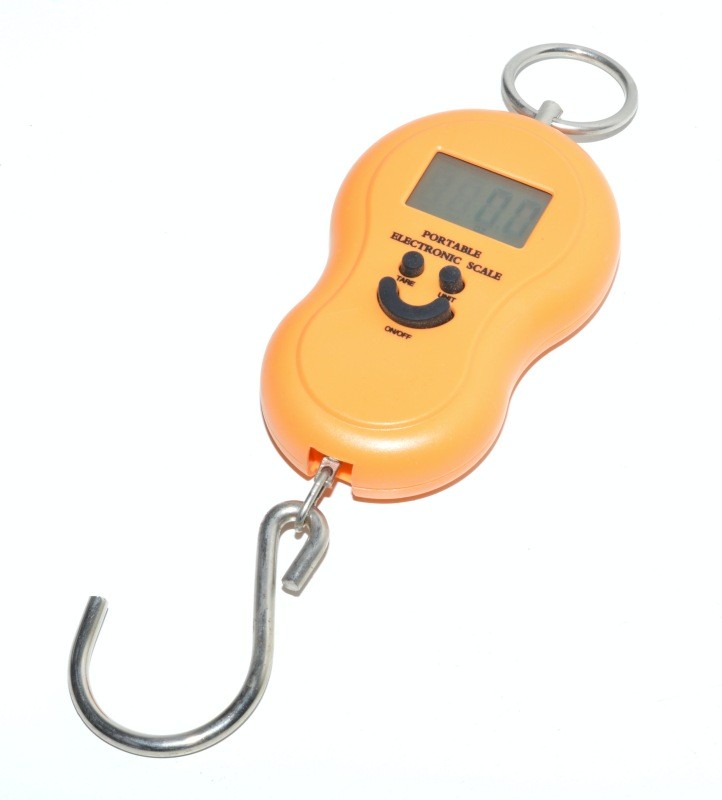 Cantar digital cu carlig si inel metalic, ecran LCD aprins, capacitate 40 kg, design compact portocaliu
