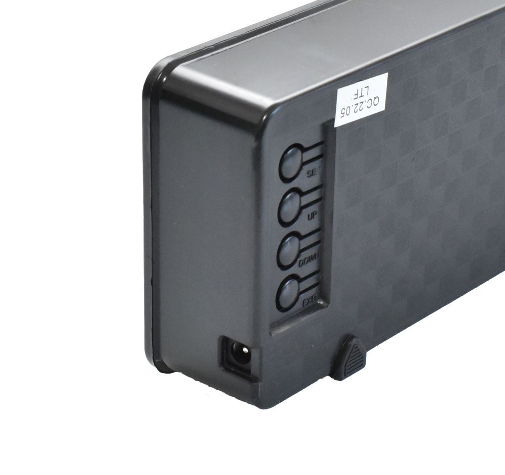 Ceas cronometru LED, detaliu lateral butoane tactile de navigare si port alimentare DC