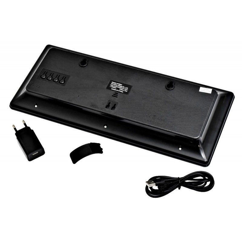 Spatele ceasului digital LED cu adaptor 5V, cablu USB si stativ incluse in pachet