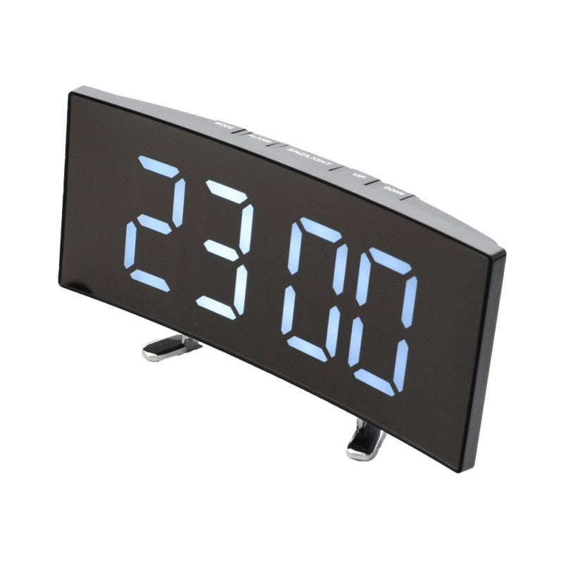 Ceas desteptator LED oglinda, vedere laterala, cifre albe luminoase pe ecran curbat negru