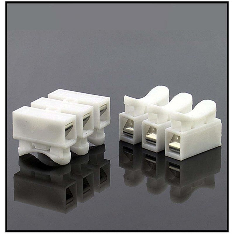 Conector rapid 3 poli vazut din fata si spate, contacte nichelate vizibile