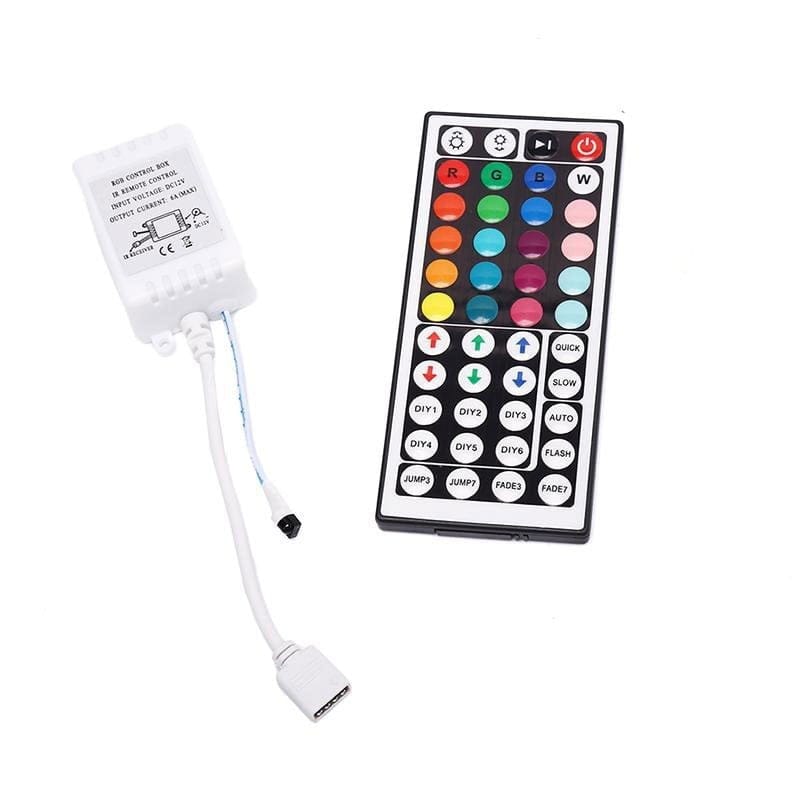 Controller RGB cu telecomanda IR 44 taste, 12V DC, curent iesire 6A, compatibil benzi LED RGB 4 pini