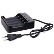 Incarcator Li-Ion 4 canale 3.7V cu auto-oprire la supraincarcare, compatibil 18650, cablu cu stecher EU