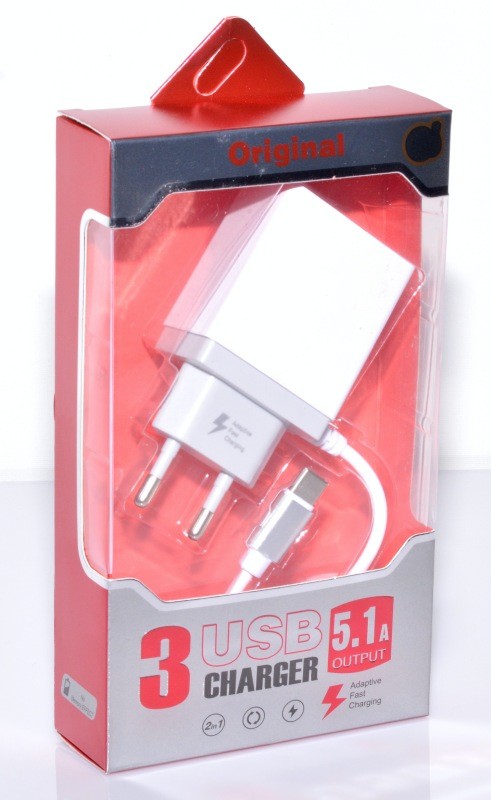 Incarcator 3 USB 5.1A ambalaj frontal cu fereastra transparenta si cablu Tip C vizibil