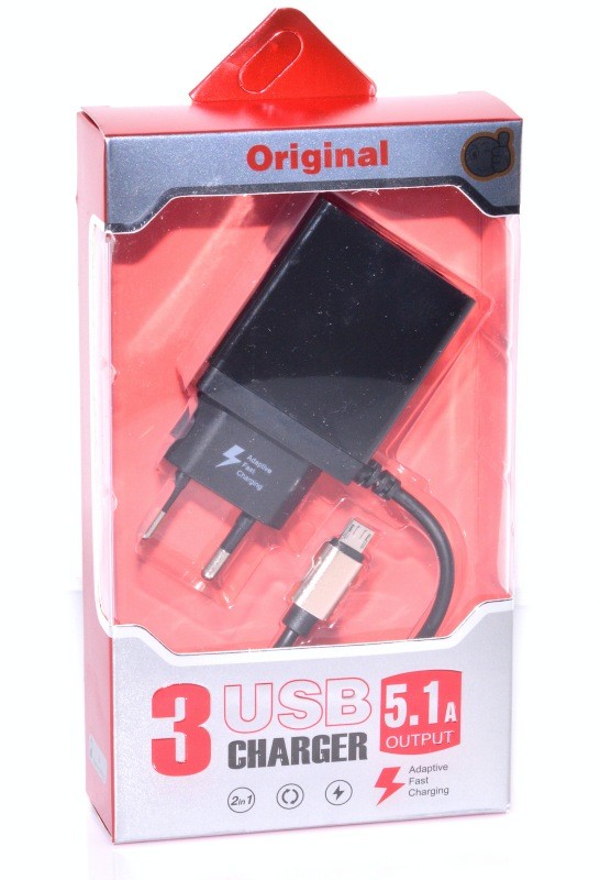 Incarcator rapid 3 USB 5.1A in cutie de prezentare, vedere frontala