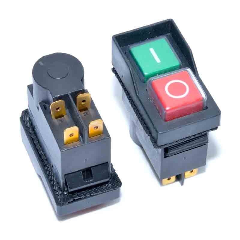 Intrerupator cu releu si protectie 220V 16A, 4 contacte, IP54, butoane verde pornire si rosu oprire