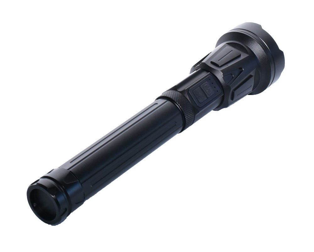 Lanterna LED telescopica cu corp din aluminiu in pozitie extinsa, buton lateral mod iluminare vizibil
