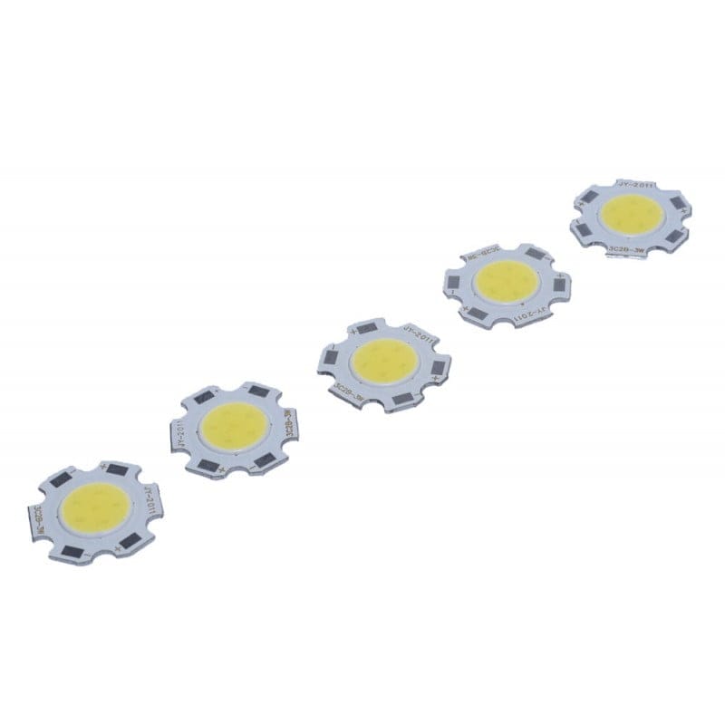 Cinci chipuri LED COB 3W dispuse in linie, vedere laterala suport aluminiu integrat
