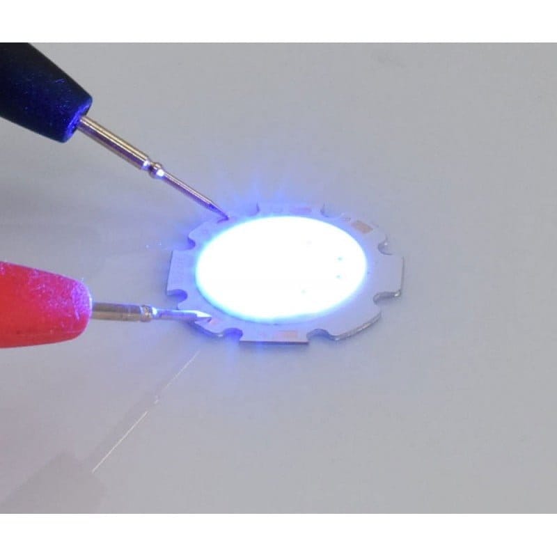 Chip LED COB RGB emitand lumina albastra intensa, baza aluminiu