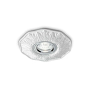 Spot incastrat decorativ, rama ceramica alba cu relief floral, soclu GU10/MR16, inel cromat central, montaj tavan