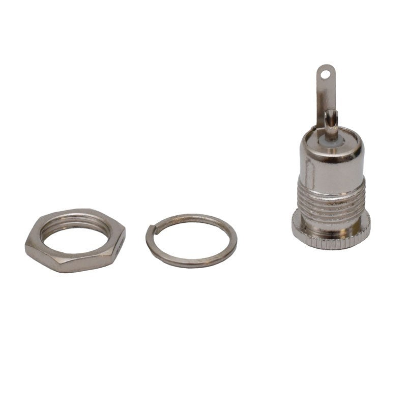 Conector DC mama metalic 2,1mm dezasamblat, cu piulita hexagonala si inel de siguranta incluse in kit
