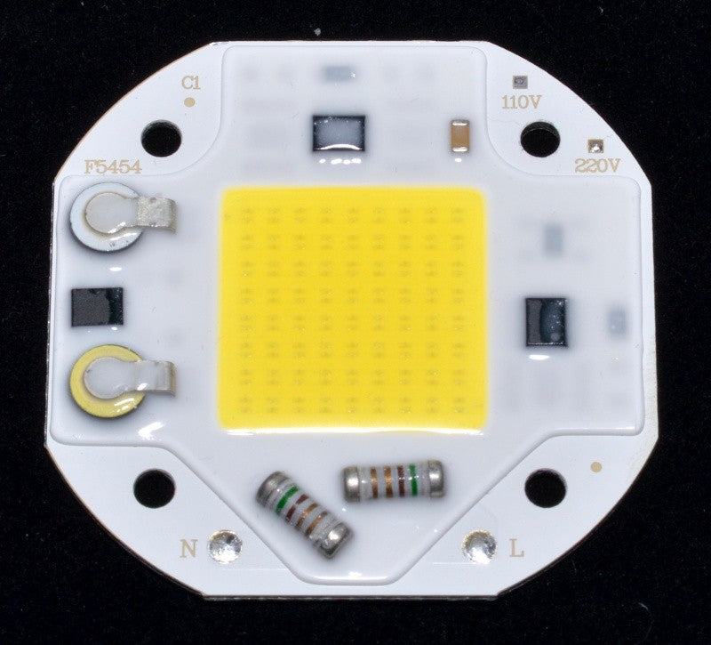 Chip LED COB 30W, verso cu circuit integrat si borne de conectare N si L vizibile