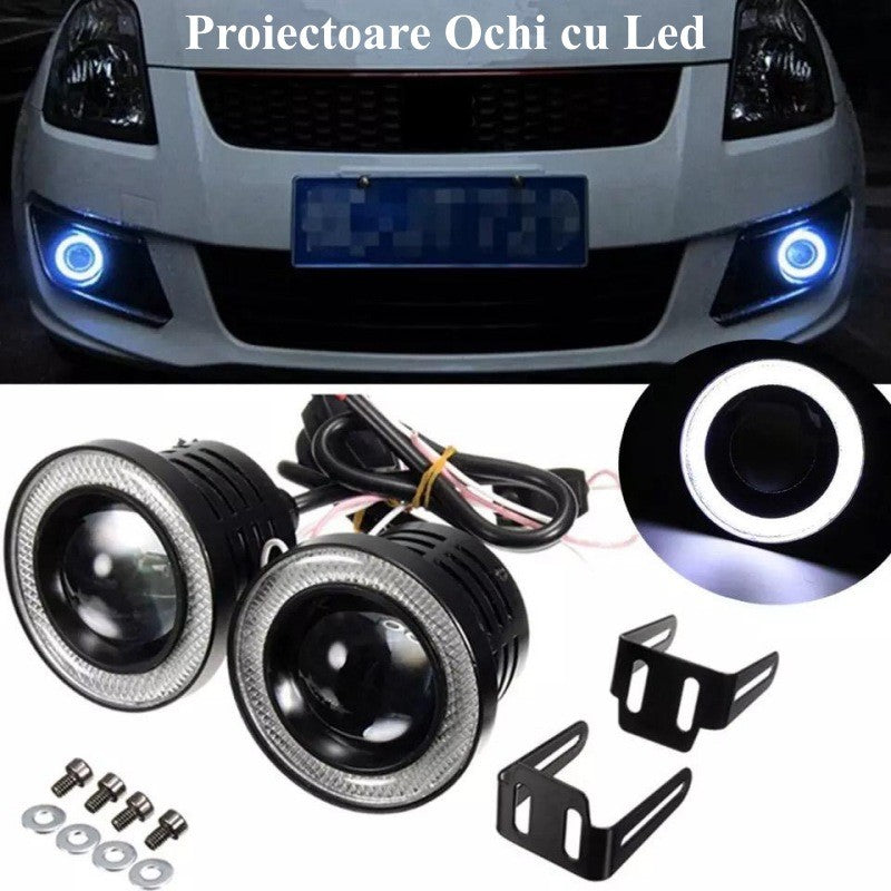 Proiectoare LED ceata cu inel Angel Eyes montate pe bara fata, lumina alba intensa in time de noapte