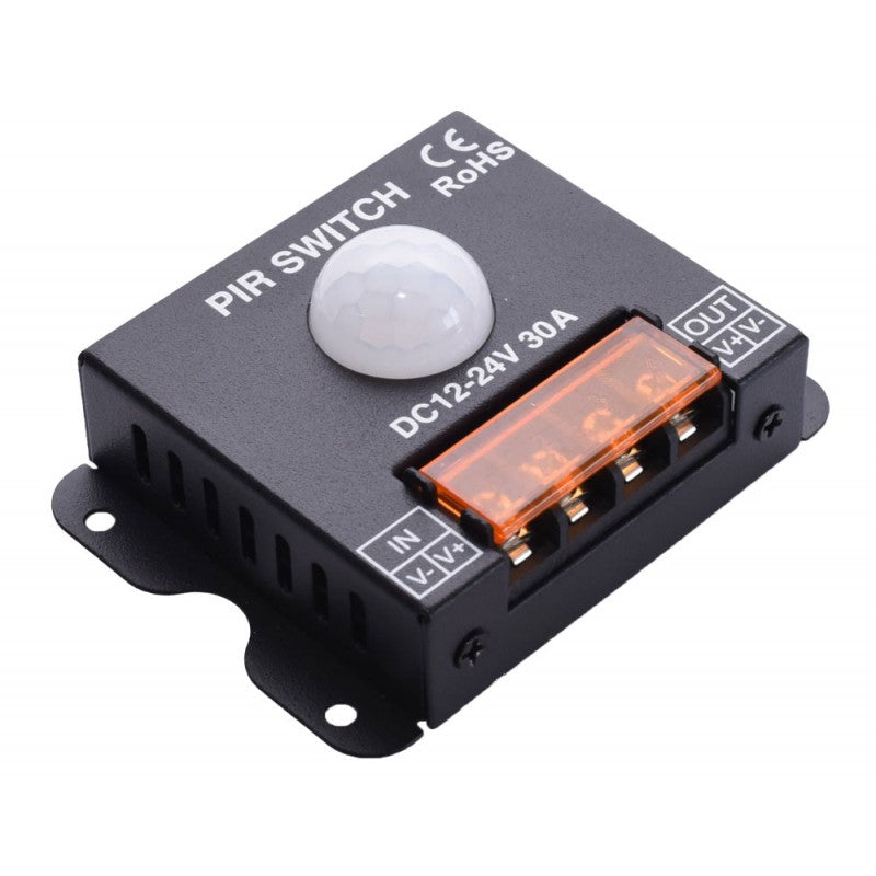 Senzor PIR miscare DC 12-24V, vedere laterala cu terminalele de intrare si iesire vizibile