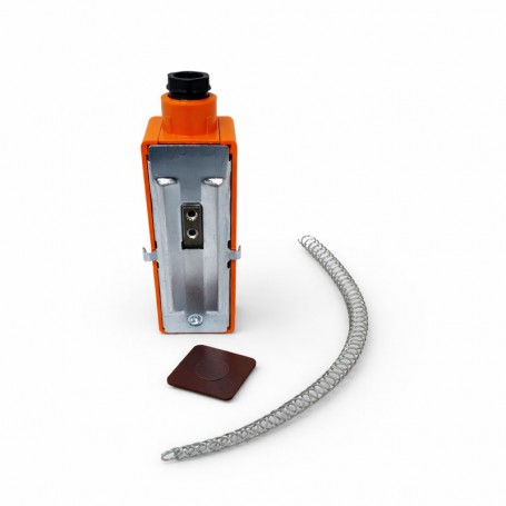 Termostat de contact pentru conducte cu bratara metalica si senzor flexibil, vedere spate