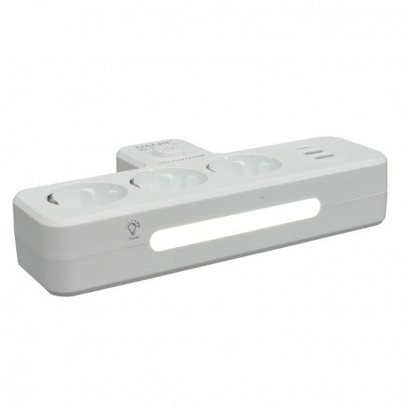 Triplu stecher cu lumina de veghe LED integrata activa, vedere laterala